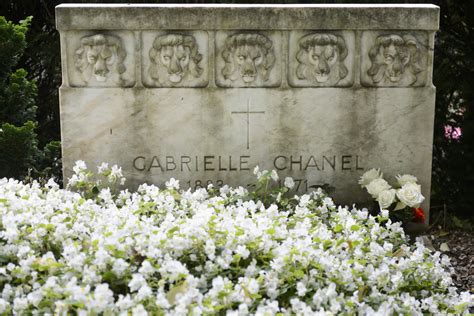 coco chanel exile|where was coco chanel buried.